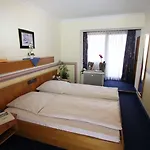 Landgasthof Apfelbeck فندق 3*