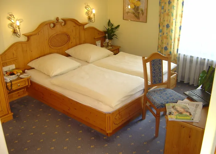 فندق Landgasthof Apfelbeck 3*