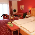 Landgasthof Apfelbeck Hotel 3*