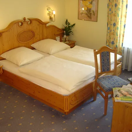 Hotel Landgasthof Apfelbeck 3*