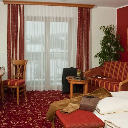 Landgasthof Apfelbeck Hotel 3*