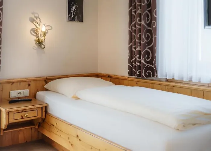 Otel Landgasthof Apfelbeck Mamming